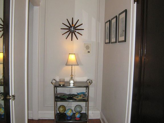 4th image of 7314 N Greenview Ave #1