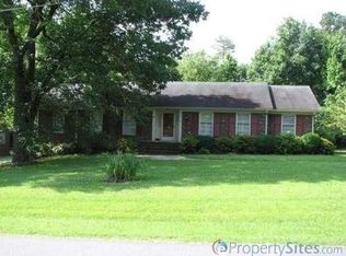 2820 Blanche Dr, Burlington, NC 27215