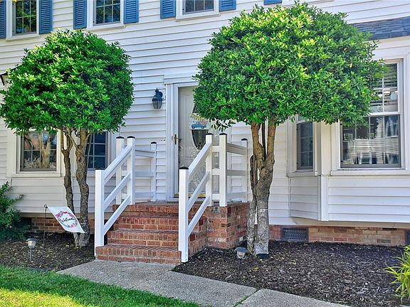 4th image of 1408 Palmer St