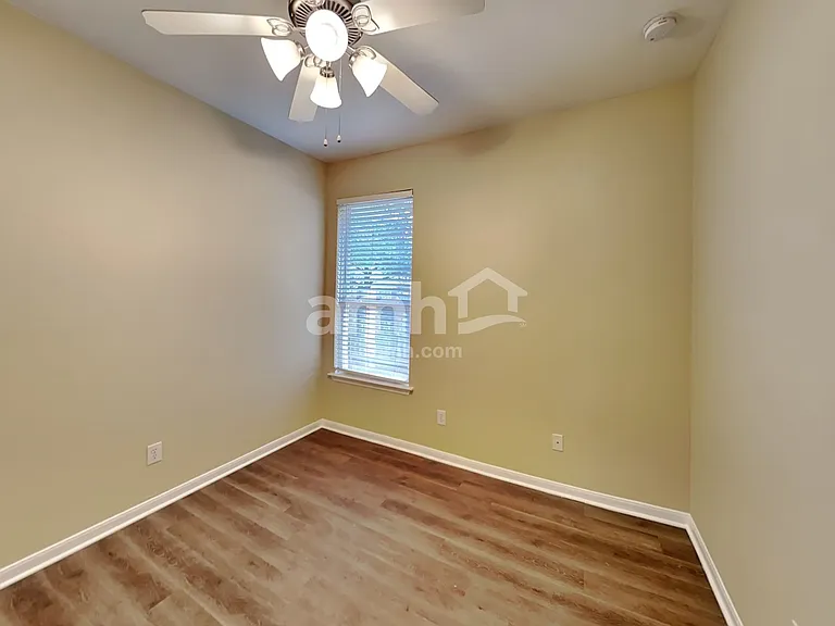 10923 Tattershall Ln — Photo 20