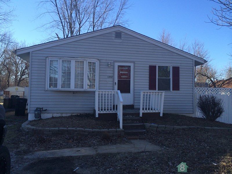 1st image of 1232 Trampe Ave