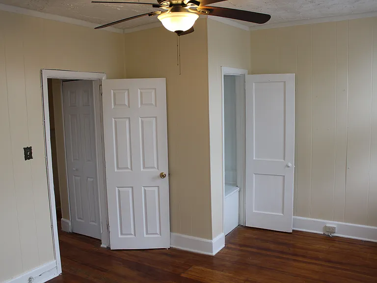 2817 Sunset Dr — Photo 5