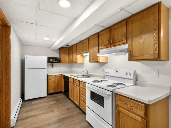 6210 Mineral Point Rd, Madison, WI