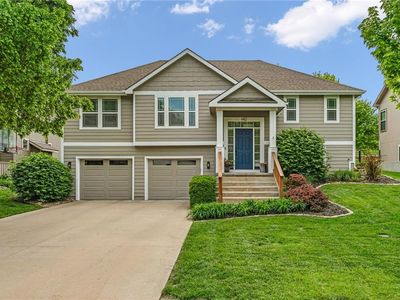 142 Aspen Ln, Lawrence, KS, 66049