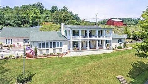 1st image of 185 Cathedral Dr