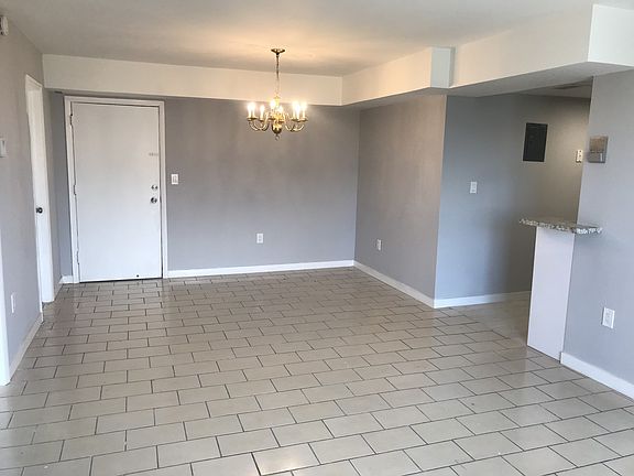 4th image of 4717 NW 7th St APT 508