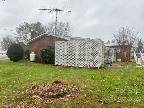 5th image of 6113 White Plains Rd