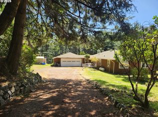 28213 Hunter Creek Hts, Gold Beach, OR 97444