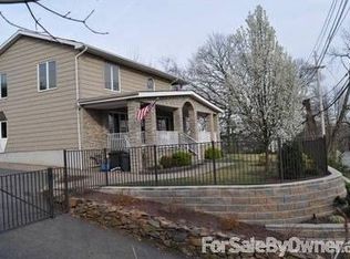 626 Totowa Rd, Totowa, NJ 07512