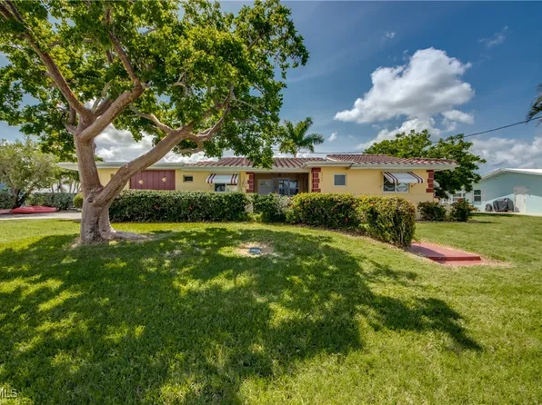 2809 Cheryl St, Matlacha, FL 33993