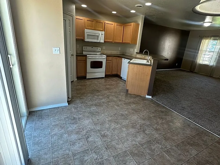 4258 S Glenmere Way — Photo 23