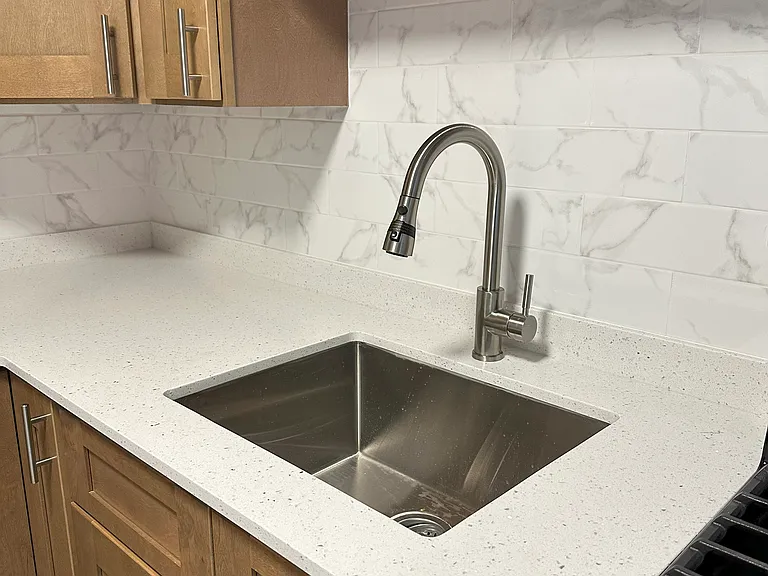 8352 W Catherine Ave #303 — Photo 18