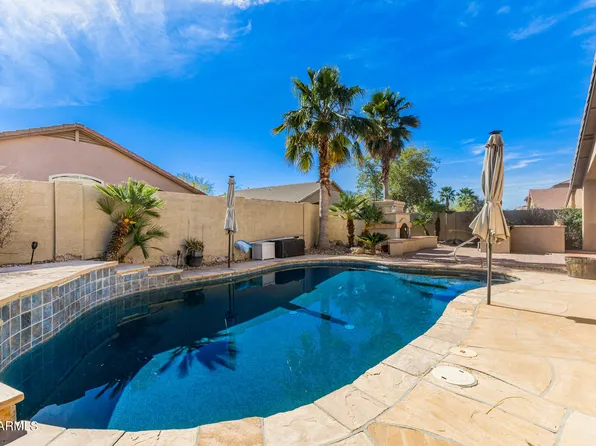 43427 W COURTNEY Drive, Maricopa, AZ 85138