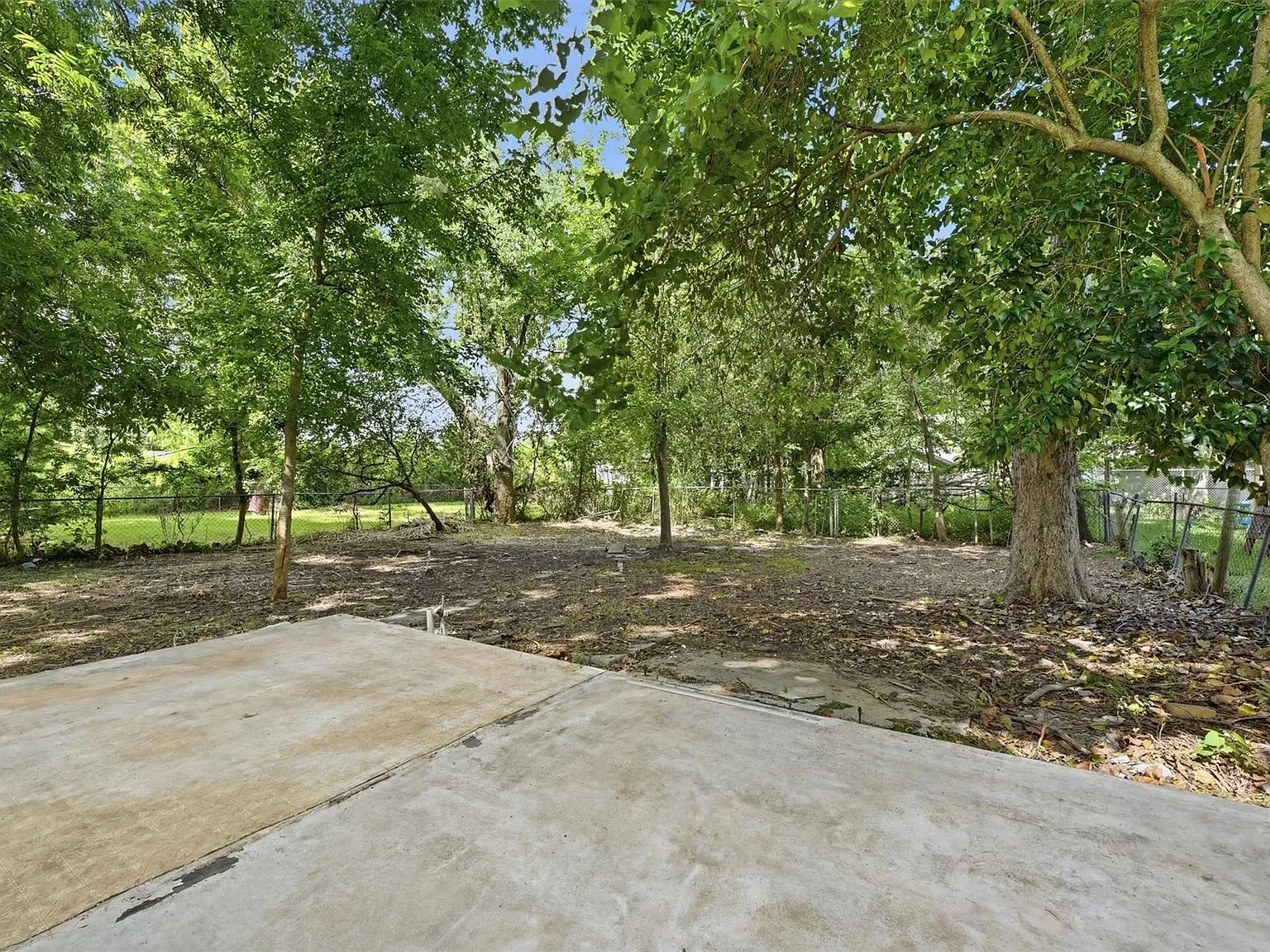 3 bed, 1.0 bath, 1618 sqft, $1,550 — Photo 4