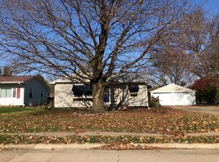 4129 27th Ave, Rock Island, IL 61201