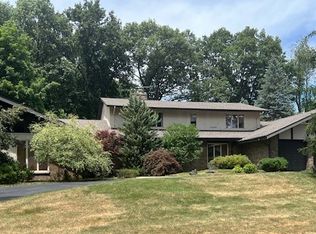 131 Thornhill Dr, Danville, IL