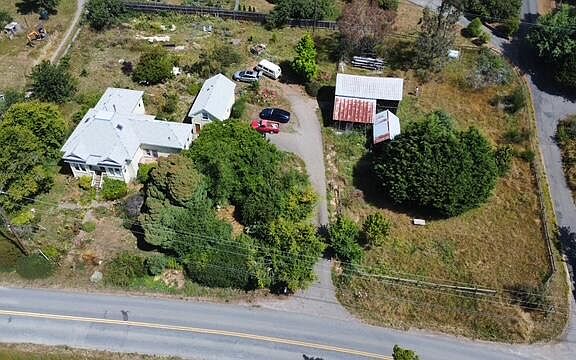 2nd image of 1901 Glendale Dr