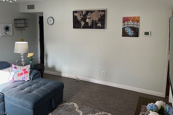 4th image of 1405 Vegas Valley Dr APT 320
