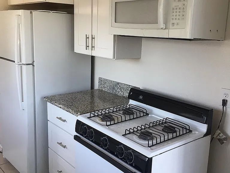 1st image of 3049 44th St #B