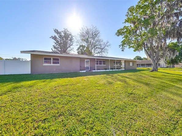 5771 JACARANDA AVENUE, LAKELAND, FL 33809