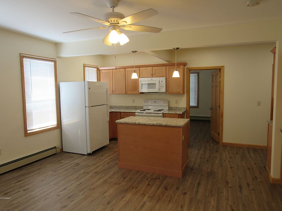 1st image of 50 Jean St #2