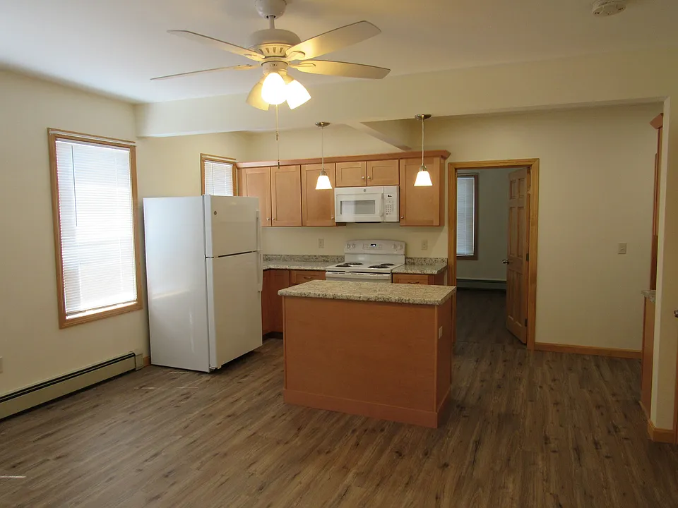 50 Jean St #2