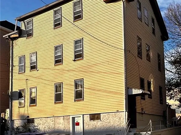 93 Laban St, Providence, RI 02909