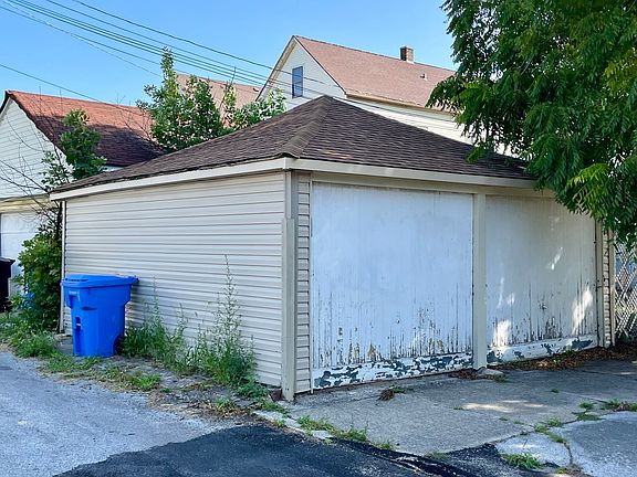 3rd image of 8458 S Burnham Ave