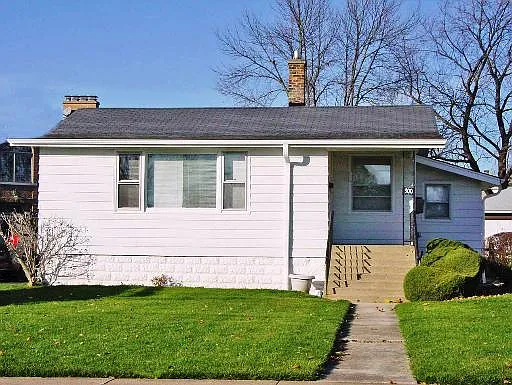 300 Washington Ave photo 1