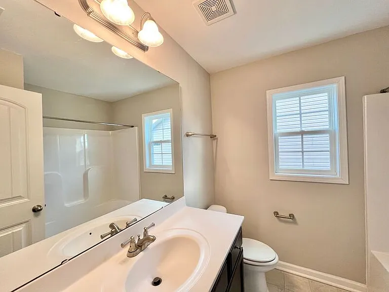 74 Griffith Pl — Photo 11