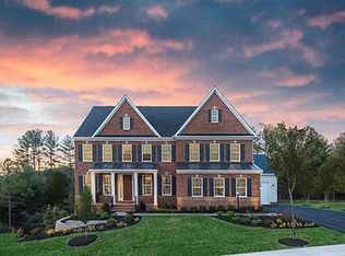 26593 Marbury Estates Dr, Chantilly, VA 20152