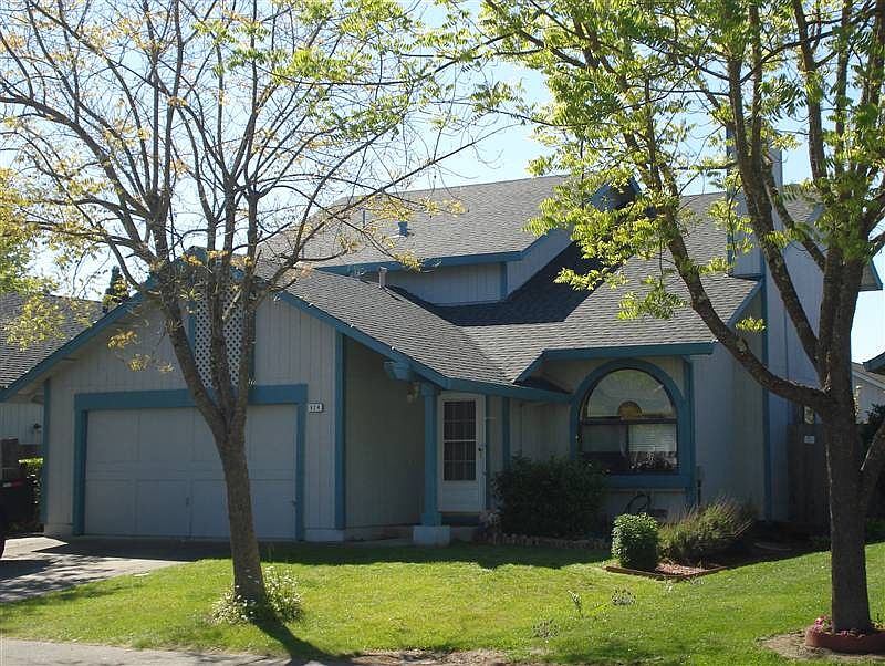 1st image of 924 Pulteney Pl