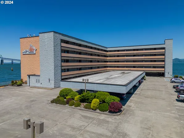 1 3rd St Unit 308, Astoria, OR 97103