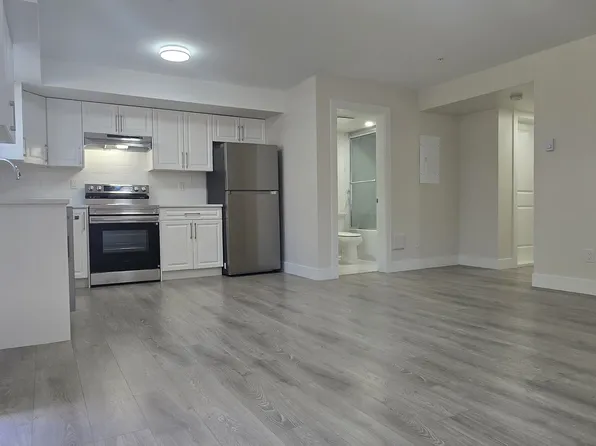 13633 Blaney Rd, Maple Ridge, BC V4R 0C2