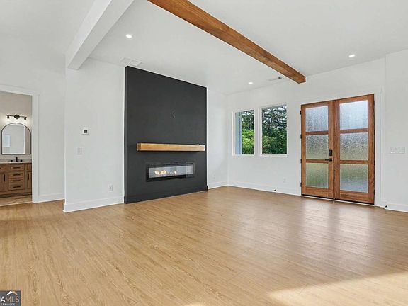 5th image of 5147 Shirley Rd