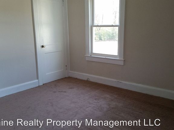 5th image of 314 W Gilbreath St