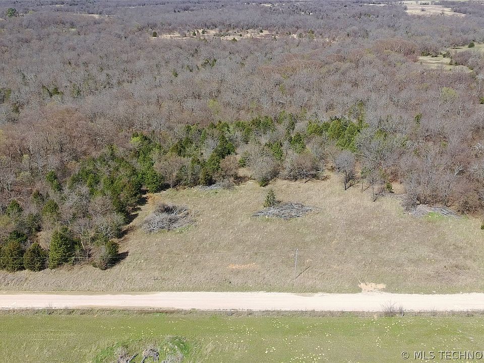 2nd image of E 1050th Rd