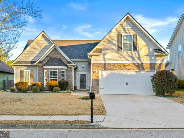 350 Stillwood Dr, Newnan, GA 30265