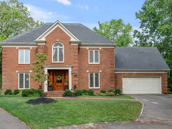 2185 Taborlake Point, Lexington, KY 40502