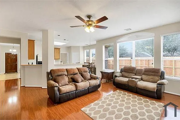 6815 Casey Ct — Photo 9