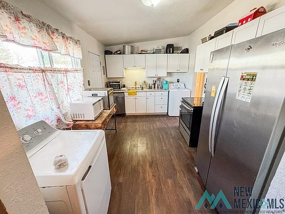 5th image of 1622 N Gila Dr