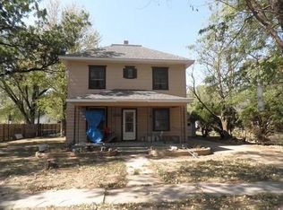 205 N Paine St, Nickerson, KS 67561