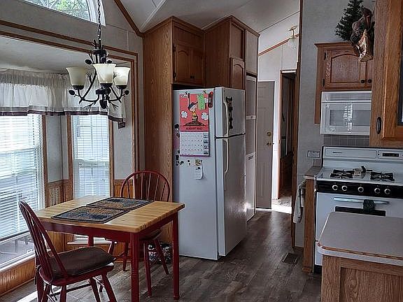 2nd image of 15827 Wilderness Trl #33