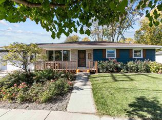 508 Main St, Wrightstown, WI 54180