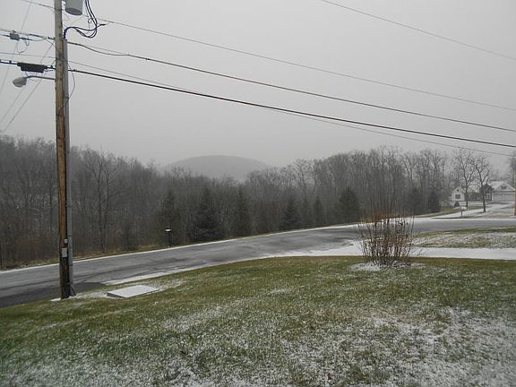 5th image of 99 Pony Trail Dr