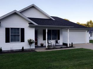 1 Westwinds Dr, Conneaut, OH 44030