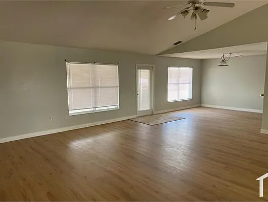 529 Pintail Cir — Photo 8