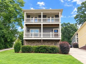 974 Dr Martin Luther King Pkwy, Athens, GA