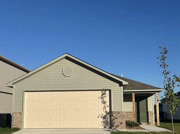 8300 Stacey Ln, North Little Rock, AR 72113