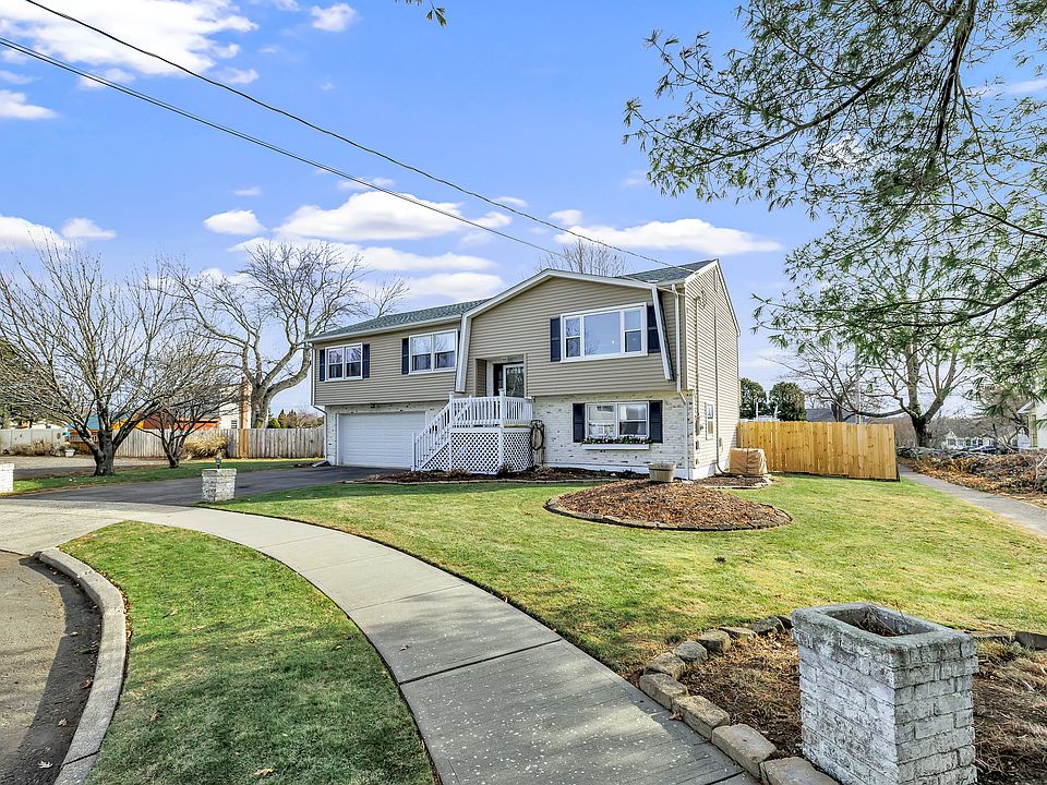 1st image of 195 Meadow Park Drive